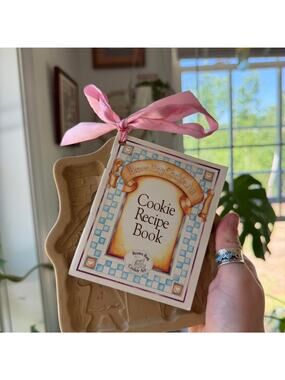 Brown Bag Cookie Art Gingerbread with Recipe Booklet